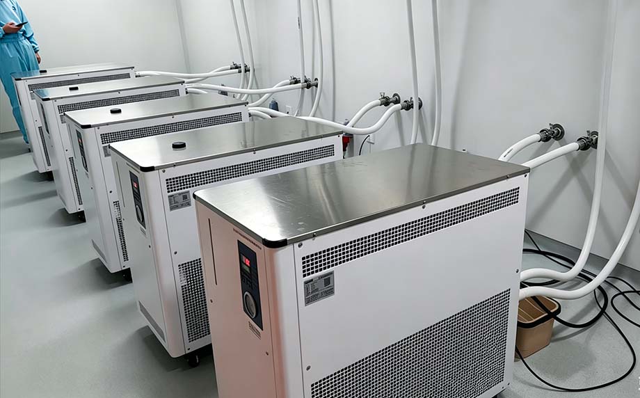 精密冷水機(jī).jpg